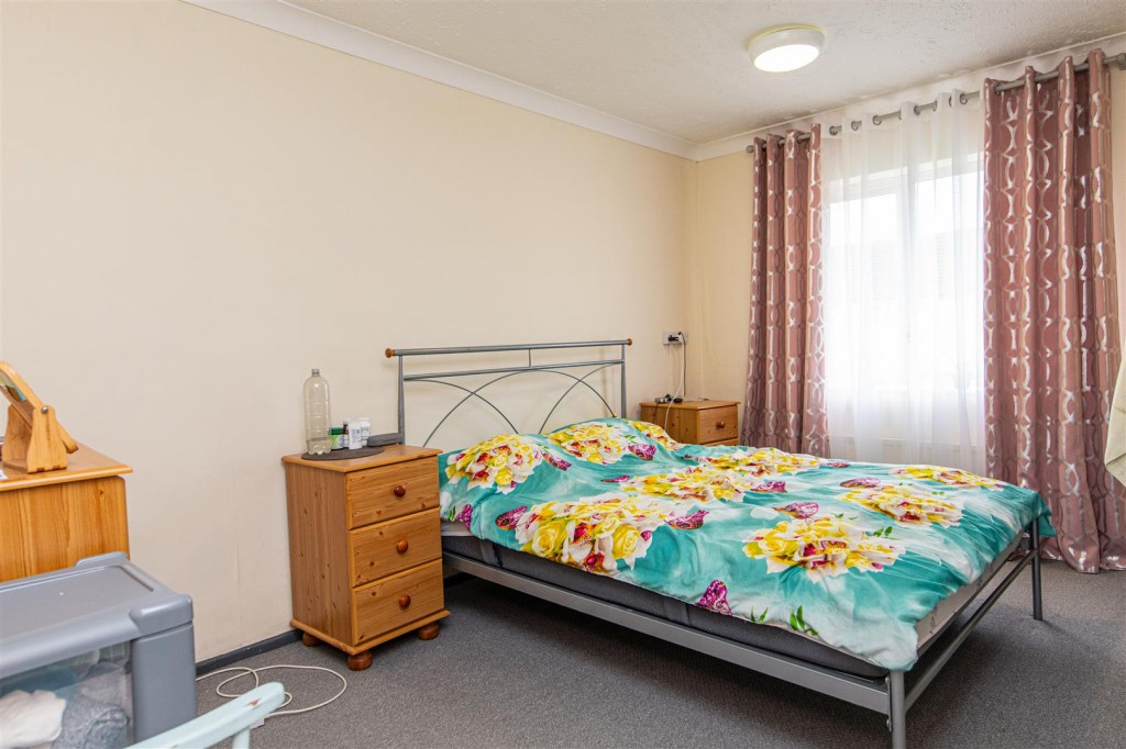 Images for Milton Road, Corby EAID:oscarjamesapi BID:2