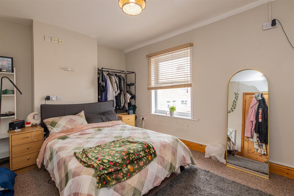 Images for Cornwall Road, Kettering EAID:oscarjamesapi BID:2