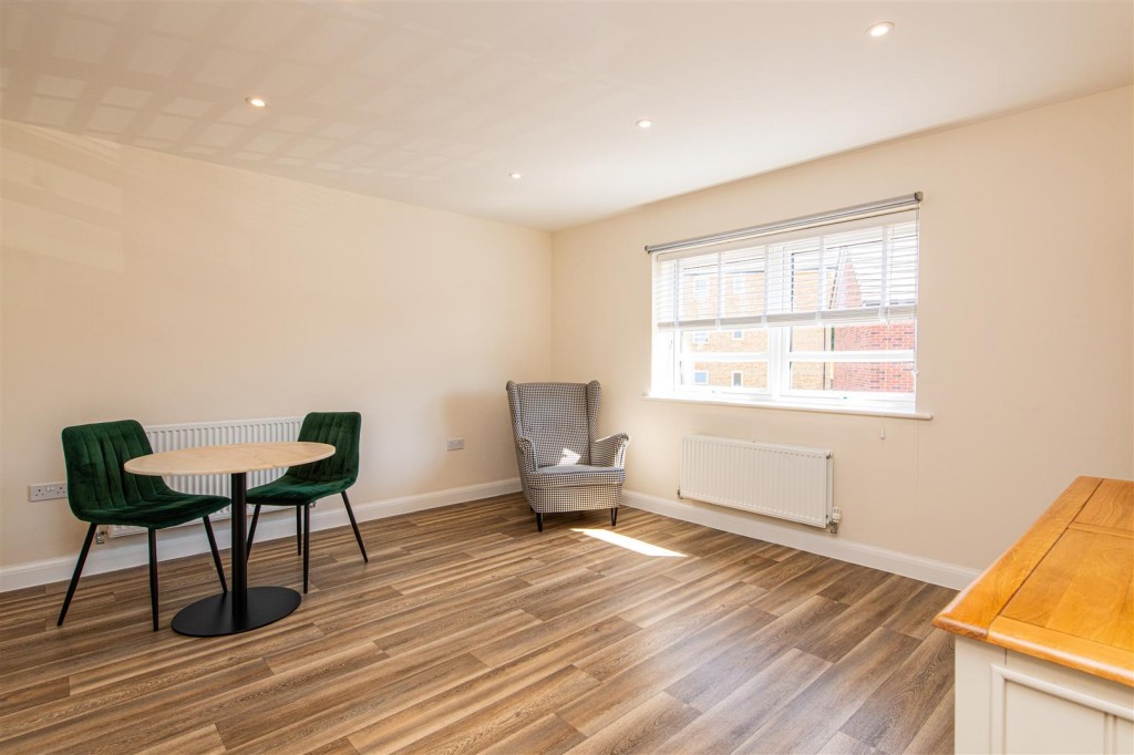 Images for Bunnet Road, Wellingborough EAID:oscarjamesapi BID:6