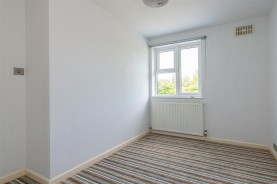 Images for Crescent Close, Market Harborough
