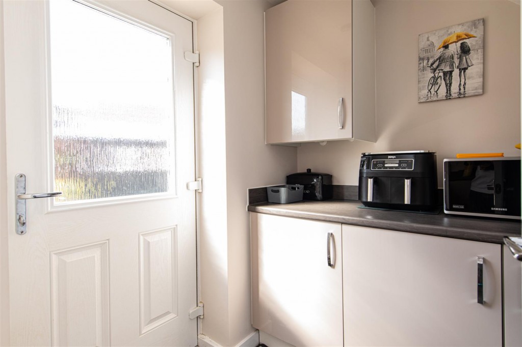Images for Silvester Road, Weldon, Corby EAID:oscarjamesapi BID:4