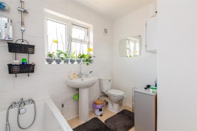 Images for Kathleen Drive, Kettering