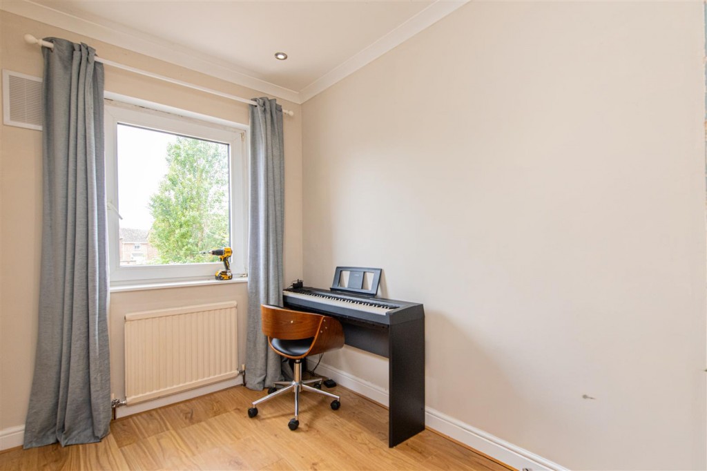 Images for Forest Gate Road, Corby EAID:oscarjamesapi BID:4