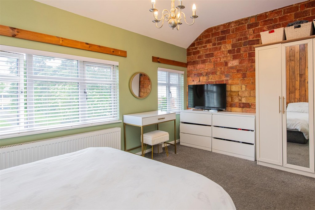 Images for Pioneer Avenue, Burton Latimer EAID:oscarjamesapi BID:3