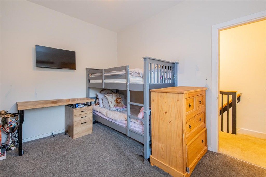 Images for Pioneer Avenue, Burton Latimer EAID:oscarjamesapi BID:3