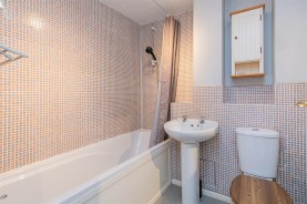 Images for Spinney Road, Burton Latimer