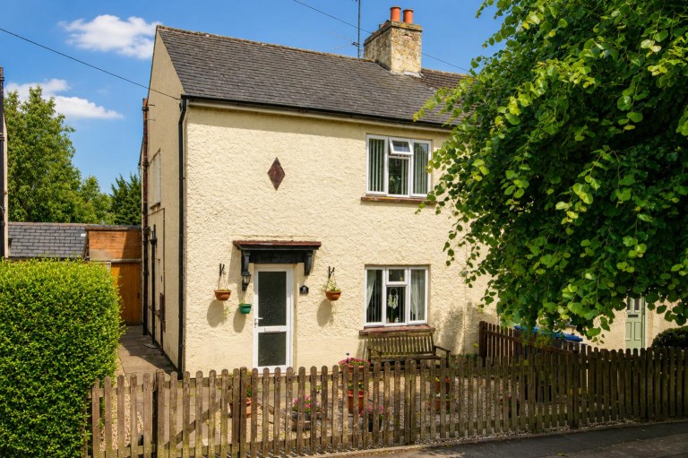 Harrington Road, Desborough, Kettering - EAID:oscarjamesapi, BID:2