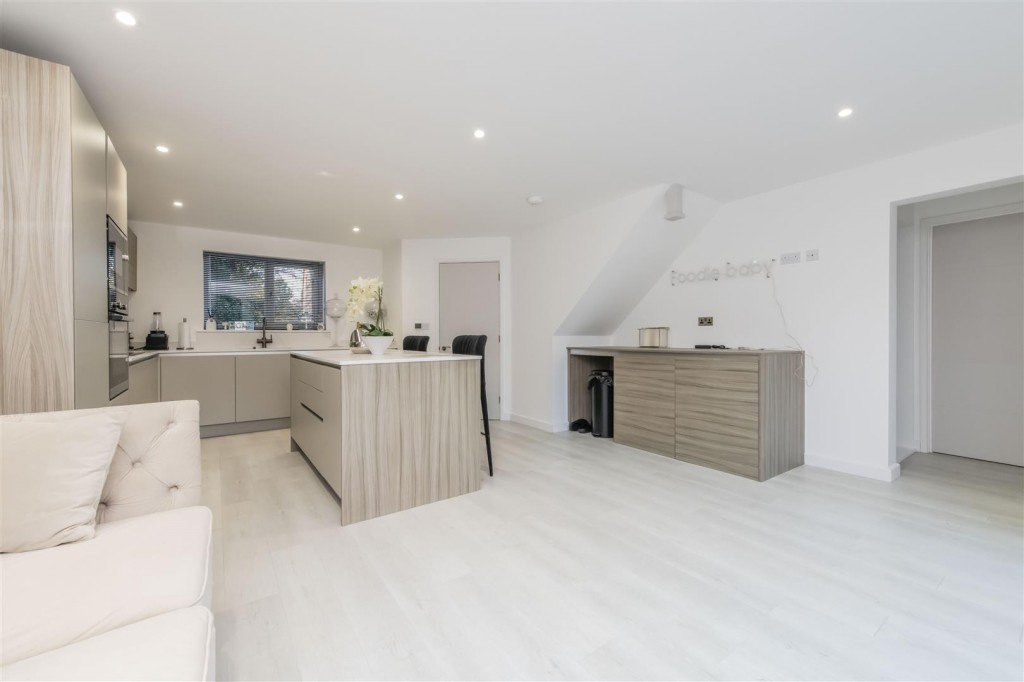 Images for Jacques Road, Burton Latimer, Kettering EAID:oscarjamesapi BID:2