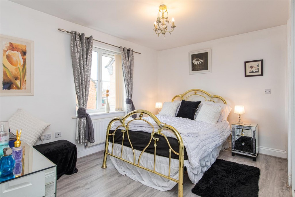 Images for Dunnock Road, Corby EAID:oscarjamesapi BID:4