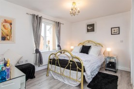 Images for Dunnock Road, Corby