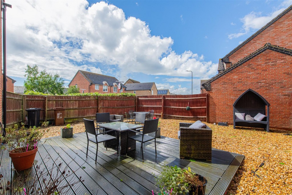 Images for Dunnock Road, Corby EAID:oscarjamesapi BID:4