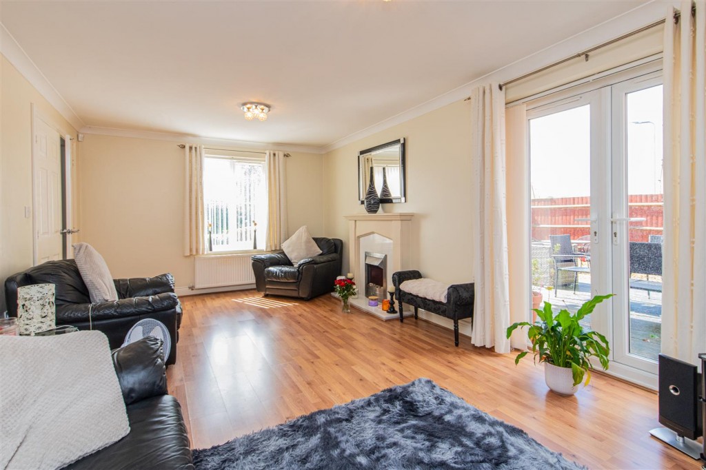 Images for Dunnock Road, Corby EAID:oscarjamesapi BID:4