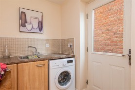 Images for Dunnock Road, Corby