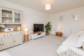 Images for Dunlin Drive, Desborough