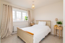 Images for Dunlin Drive, Desborough