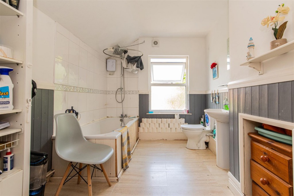 Images for Regent Street, Kettering EAID:oscarjamesapi BID:2
