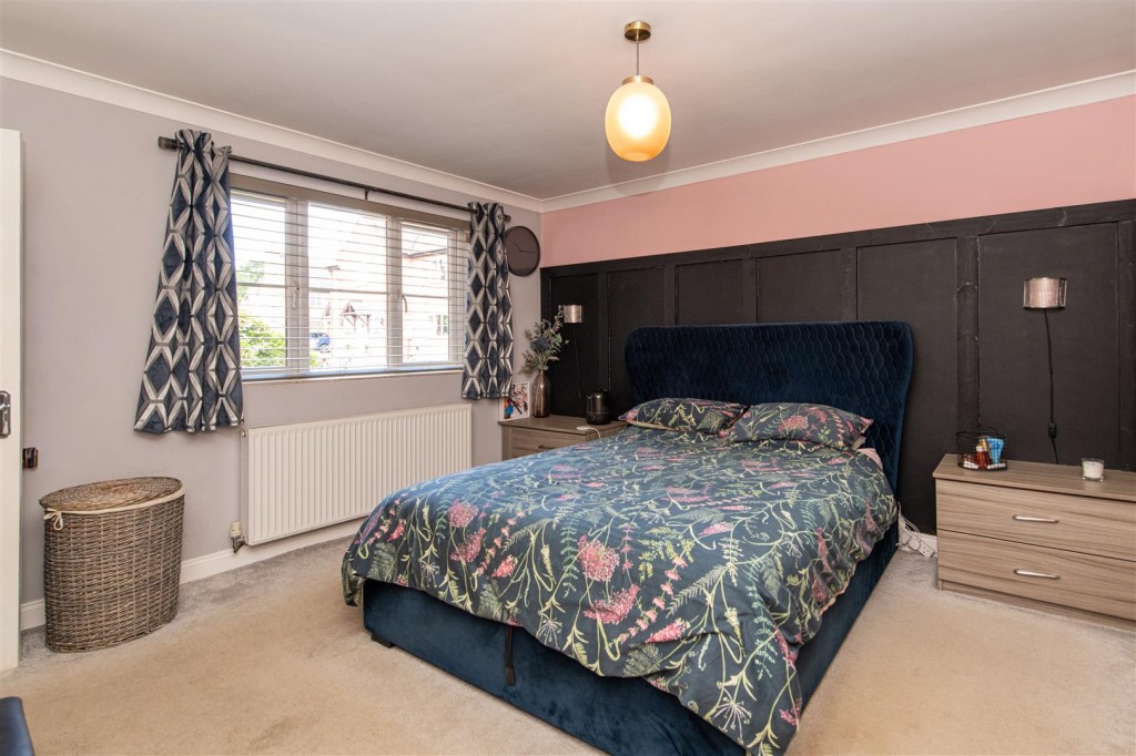 Images for Harlestone Road, Northampton EAID:oscarjamesapi BID:1