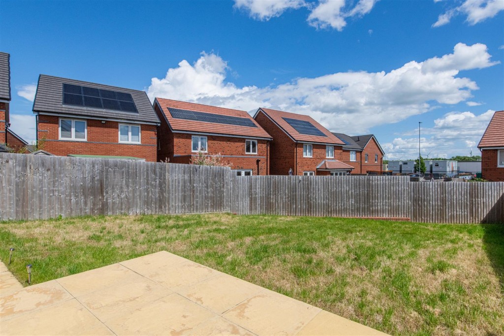 Images for Buckthorn Drive, Barton Seagrave EAID:oscarjamesapi BID:2