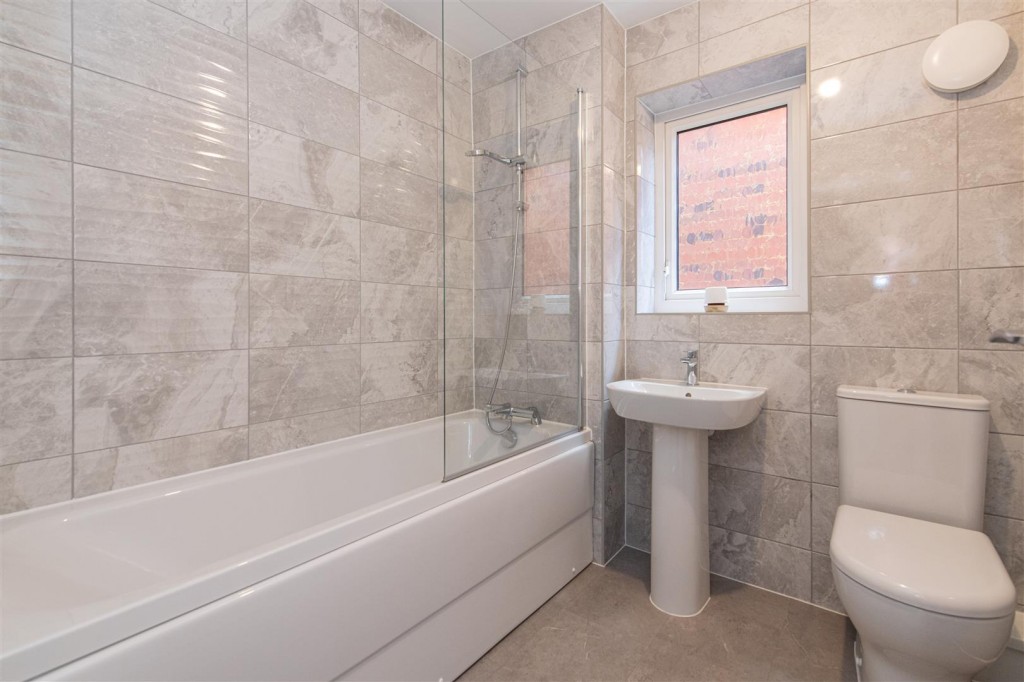 Images for Buckthorn Drive, Barton Seagrave EAID:oscarjamesapi BID:2