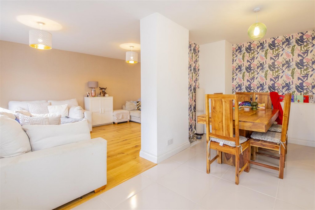 Images for Western Avenue, Fleckney, Leicester EAID:oscarjamesapi BID:2
