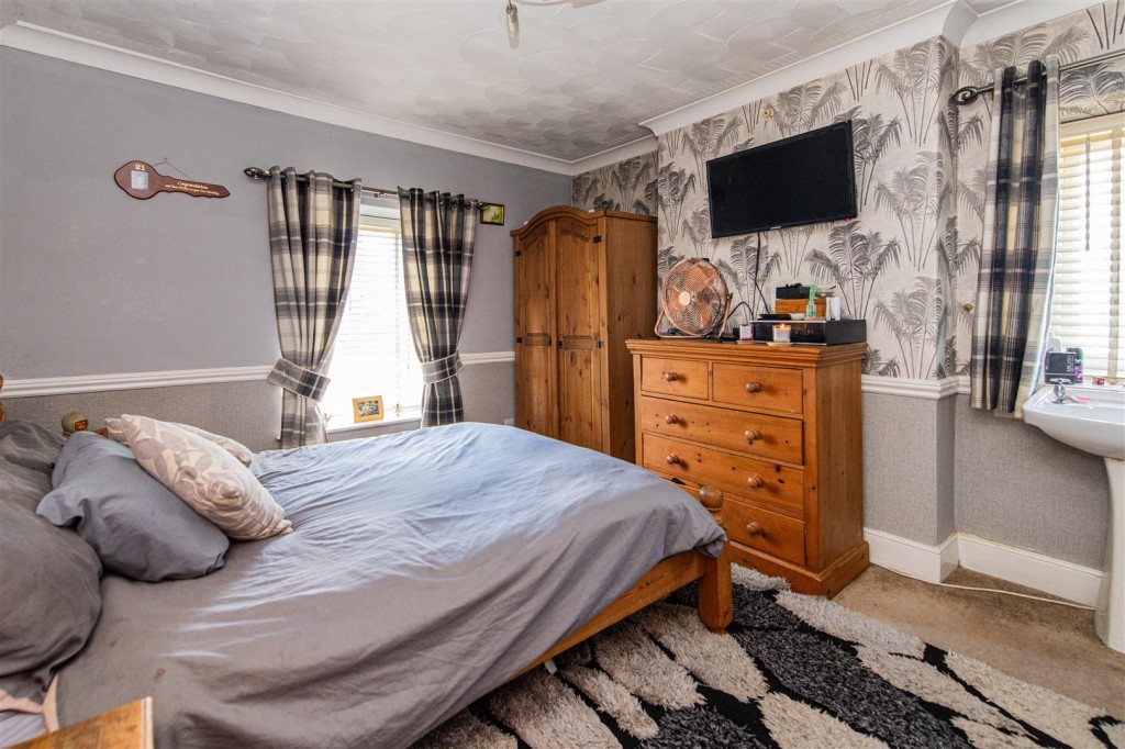Images for Wellingborough Road, Broughton EAID:oscarjamesapi BID:2