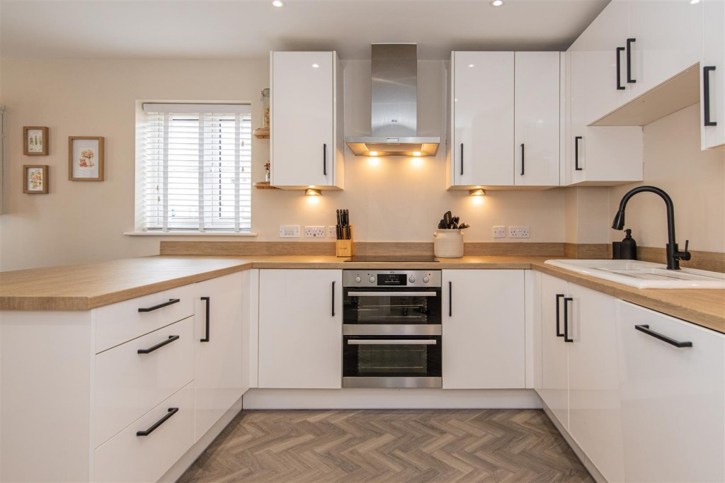 Images for Lamport Way, Wellingborough EAID:oscarjamesapi BID:6