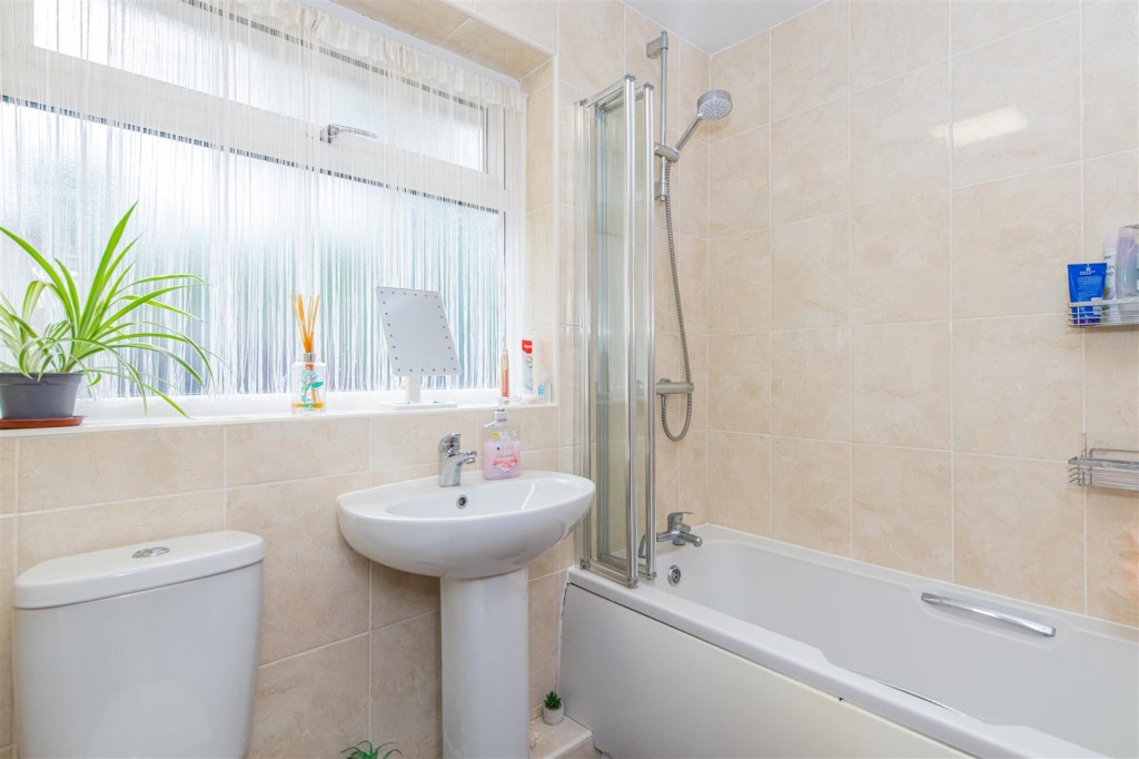 Images for Thames Rise, Kettering EAID:oscarjamesapi BID:2