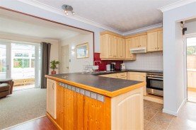 Images for Regent Close, Burton Latimer