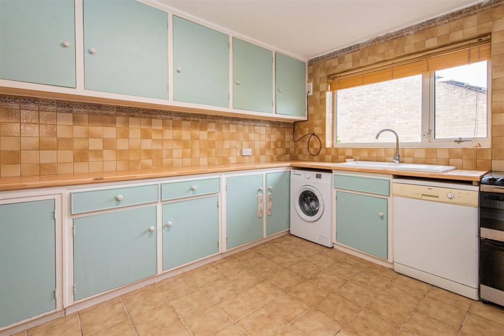 Images for Cranford Road, Burton Latimer EAID:oscarjamesapi BID:3