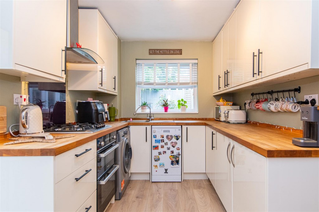 Images for Marriott Close, Irthlingborough EAID:oscarjamesapi BID:8