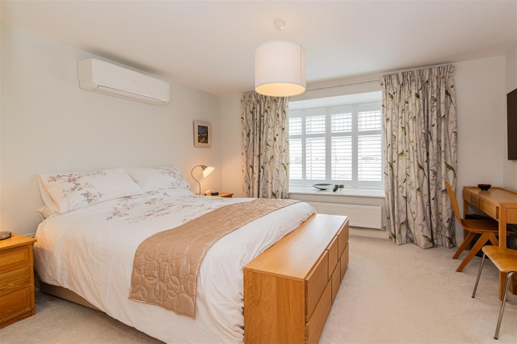 Images for Townend Close, Husbands Bosworth, Lutterworth EAID:oscarjamesapi BID:5