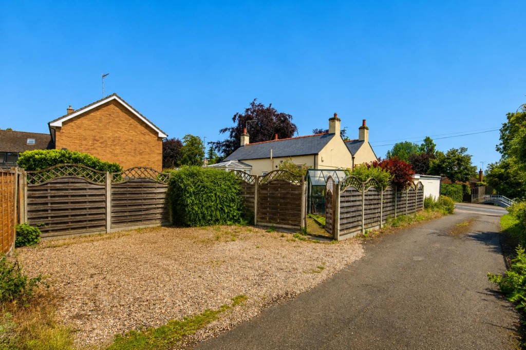 Images for Rothwell Road, Desborough, Kettering EAID:oscarjamesapi BID:2