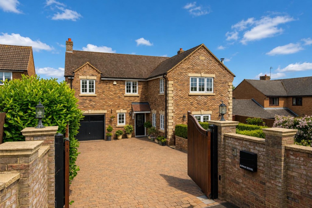 Images for Desborough Road, Rushton EAID:oscarjamesapi BID:2