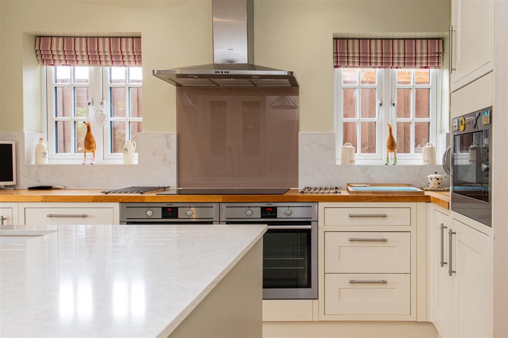 Images for Desborough Road, Rushton EAID:oscarjamesapi BID:2