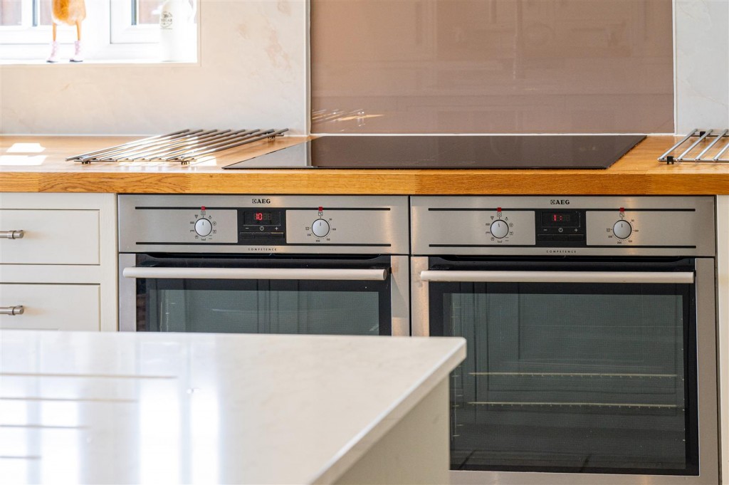 Images for Desborough Road, Rushton EAID:oscarjamesapi BID:2