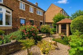 Images for Desborough Road, Rushton