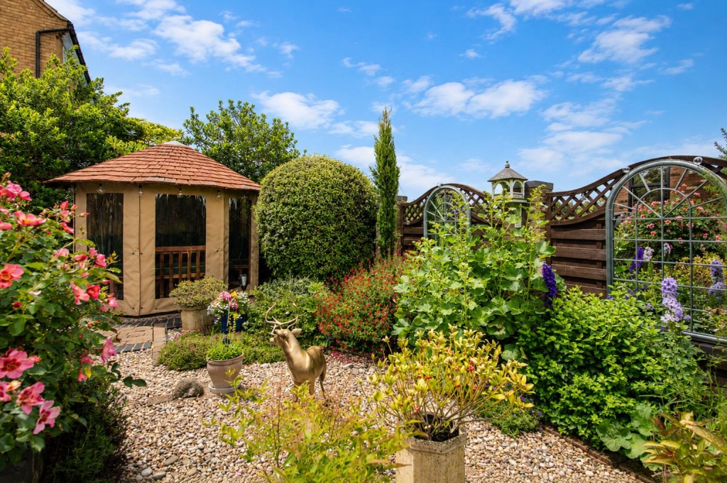 Images for Desborough Road, Rushton EAID:oscarjamesapi BID:2