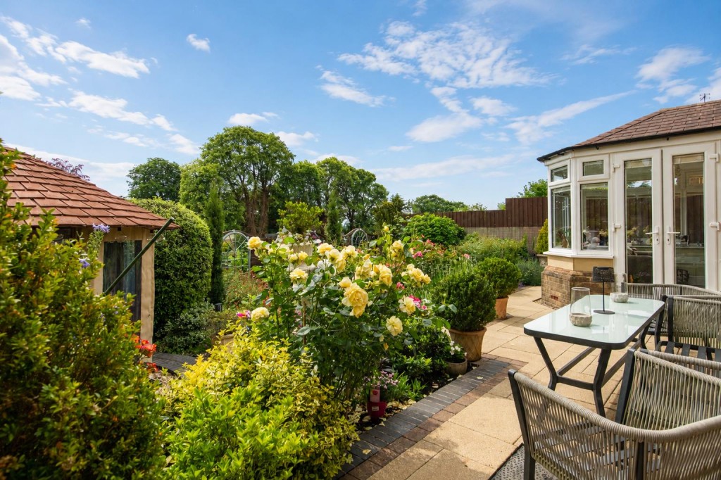Images for Desborough Road, Rushton EAID:oscarjamesapi BID:2