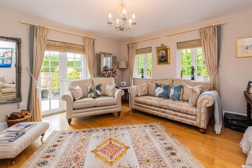 Images for Desborough Road, Rushton EAID:oscarjamesapi BID:2