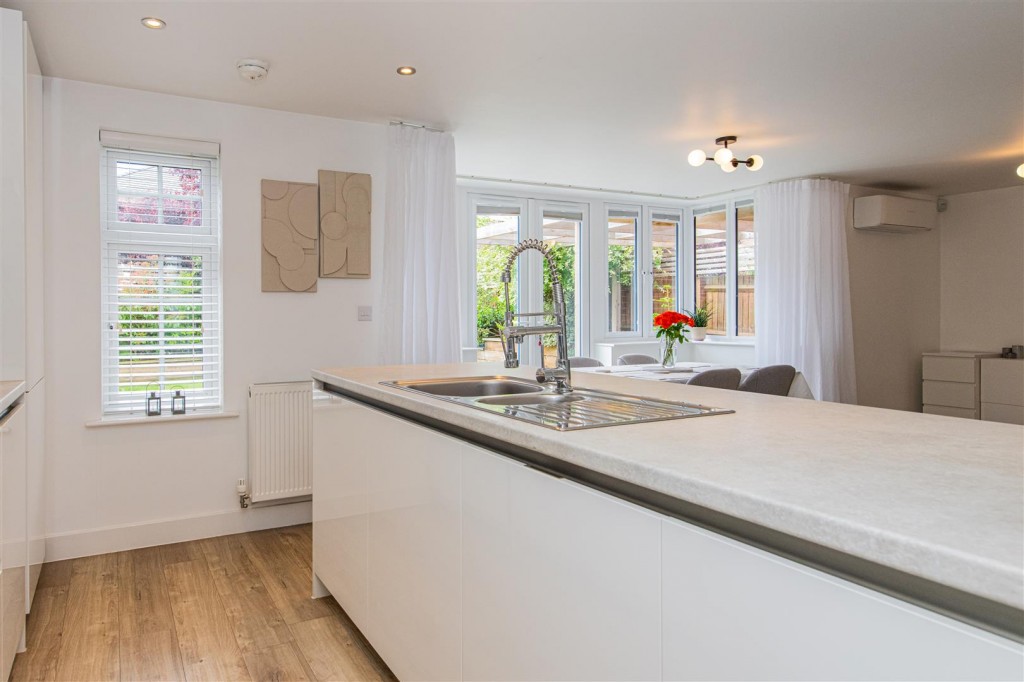Images for Marsh Drive, Husbands Bosworth, Lutterworth EAID:oscarjamesapi BID:5