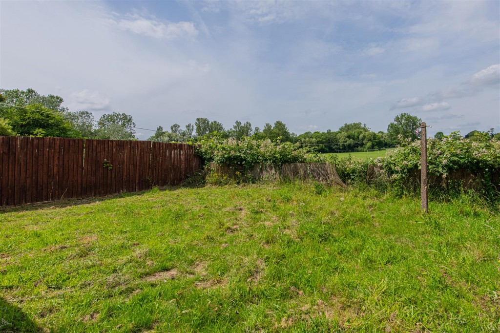 Images for Weekley Glebe Road, Kettering EAID:oscarjamesapi BID:2