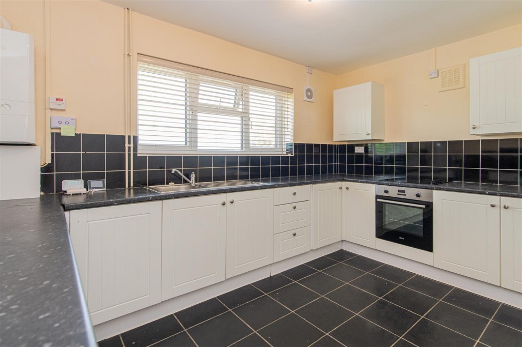 Images for Weekley Glebe Road, Kettering EAID:oscarjamesapi BID:2