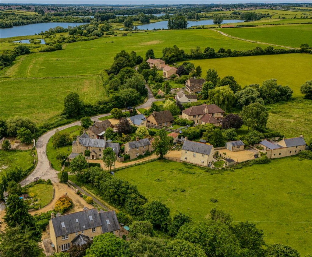 Images for Grange House, Lowick Lane, Aldwincle EAID:oscarjamesapi BID:3