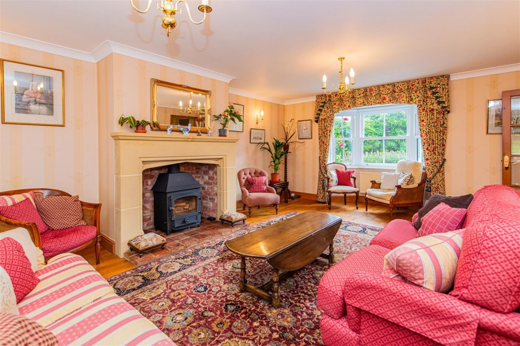 Images for Grange House, Lowick Lane, Aldwincle EAID:oscarjamesapi BID:3