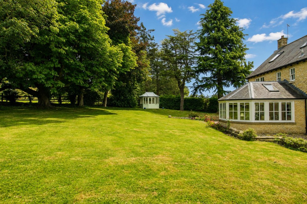 Images for Grange House, Lowick Lane, Aldwincle EAID:oscarjamesapi BID:3
