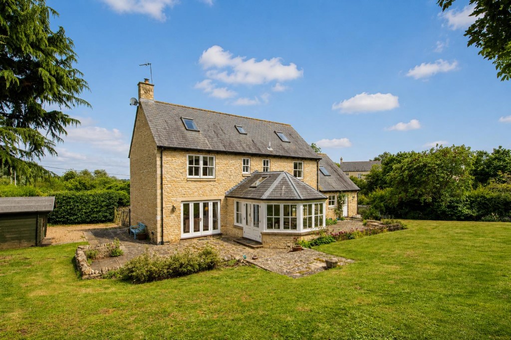 Images for Grange House, Lowick Lane, Aldwincle EAID:oscarjamesapi BID:3