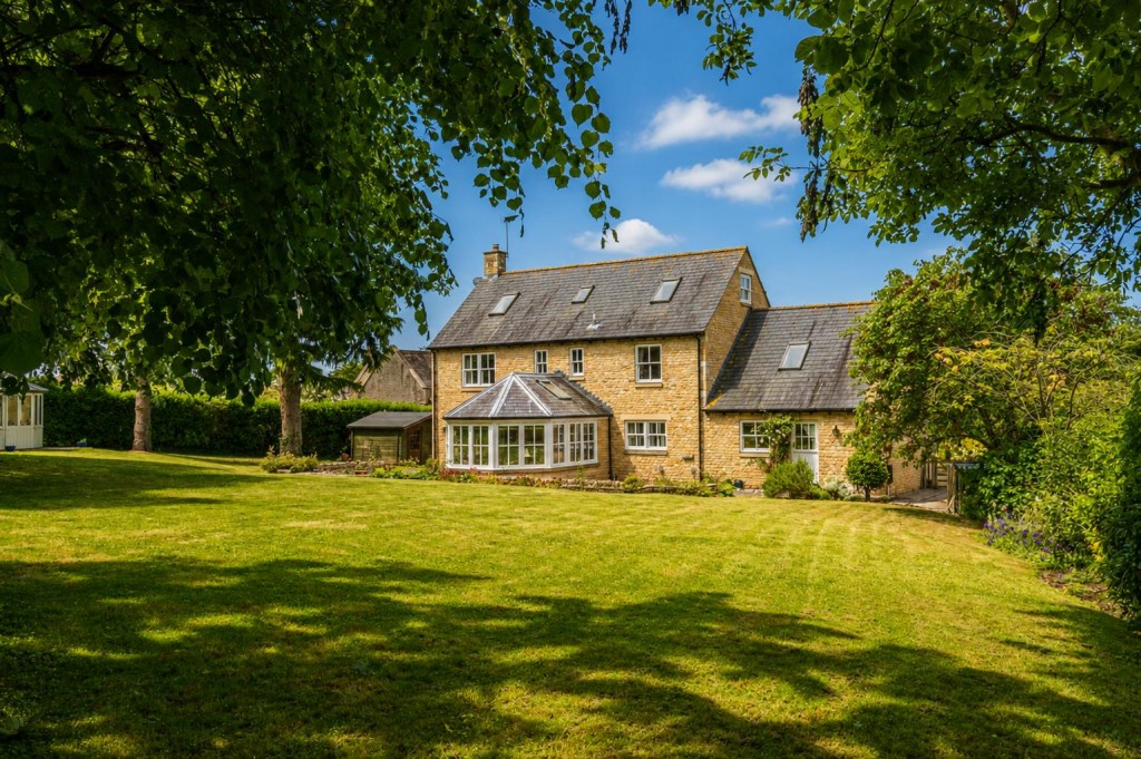 Images for Grange House, Lowick Lane, Aldwincle EAID:oscarjamesapi BID:3