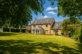 Images for Grange House, Lowick Lane, Aldwincle