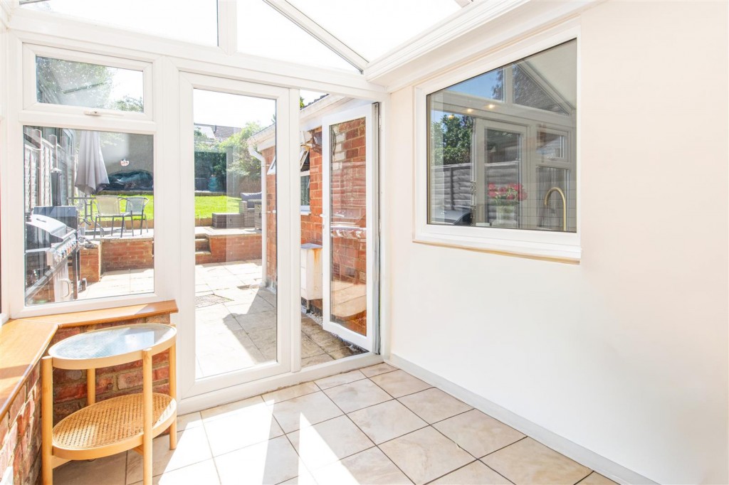 Images for Midland Road, Thrapston EAID:oscarjamesapi BID:3