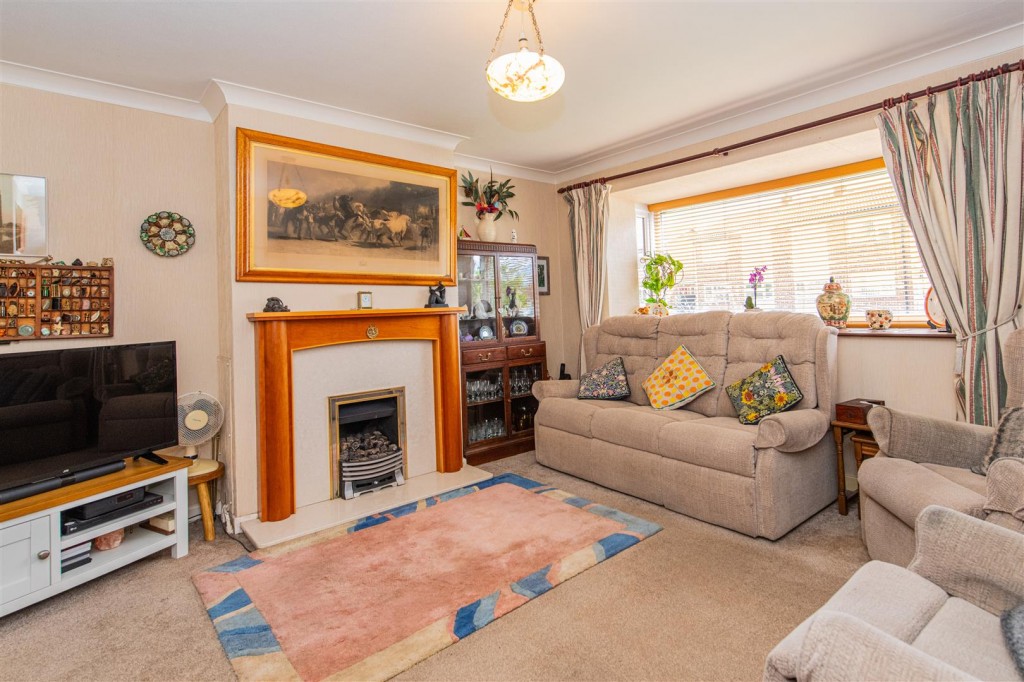 Images for Windmill Lane, Raunds EAID:oscarjamesapi BID:8